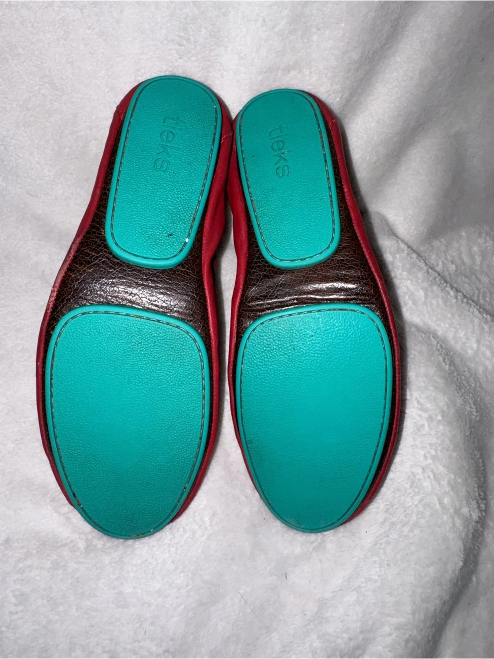 Tieks soft red